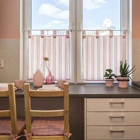 Modern Scandi Waszyngtona Apartment